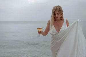 Beach Wedding Dresses: A Buyer’s Guide - beach wedding dresses